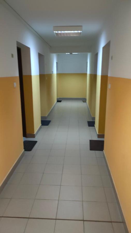Apartament Guner Belchatow Bagian luar foto